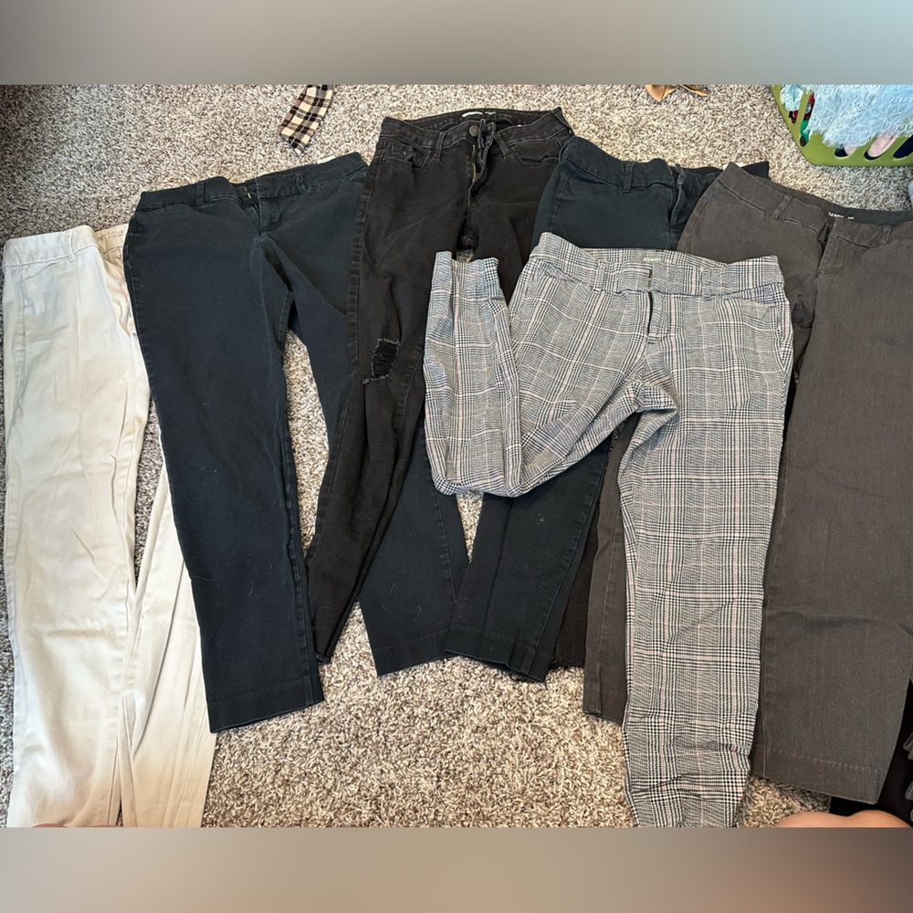 Huge old navy slacks bundle!! 6 pair!